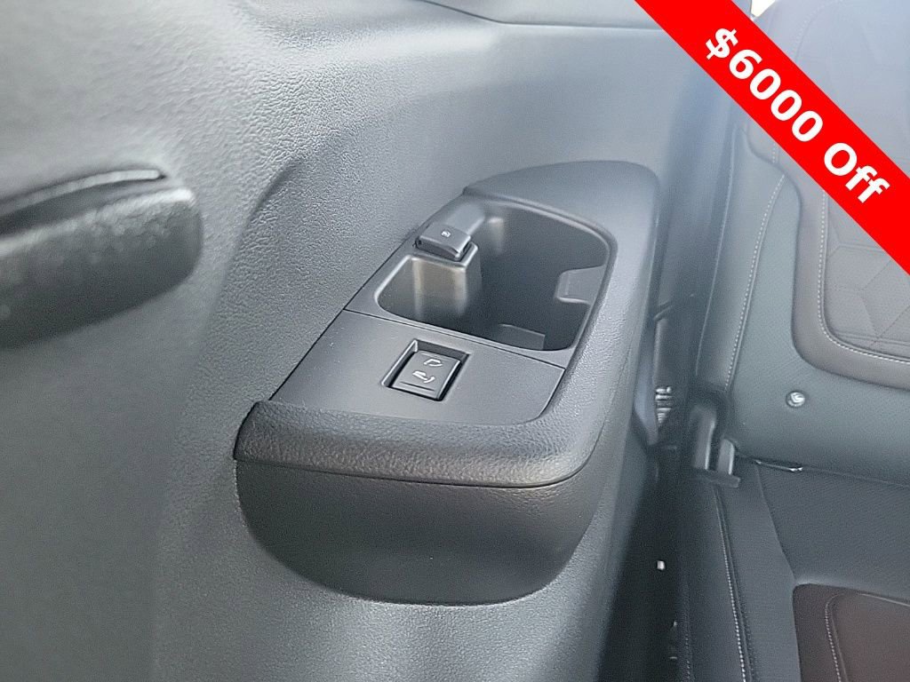 New 2025 Nissan Armada Platinum image 43