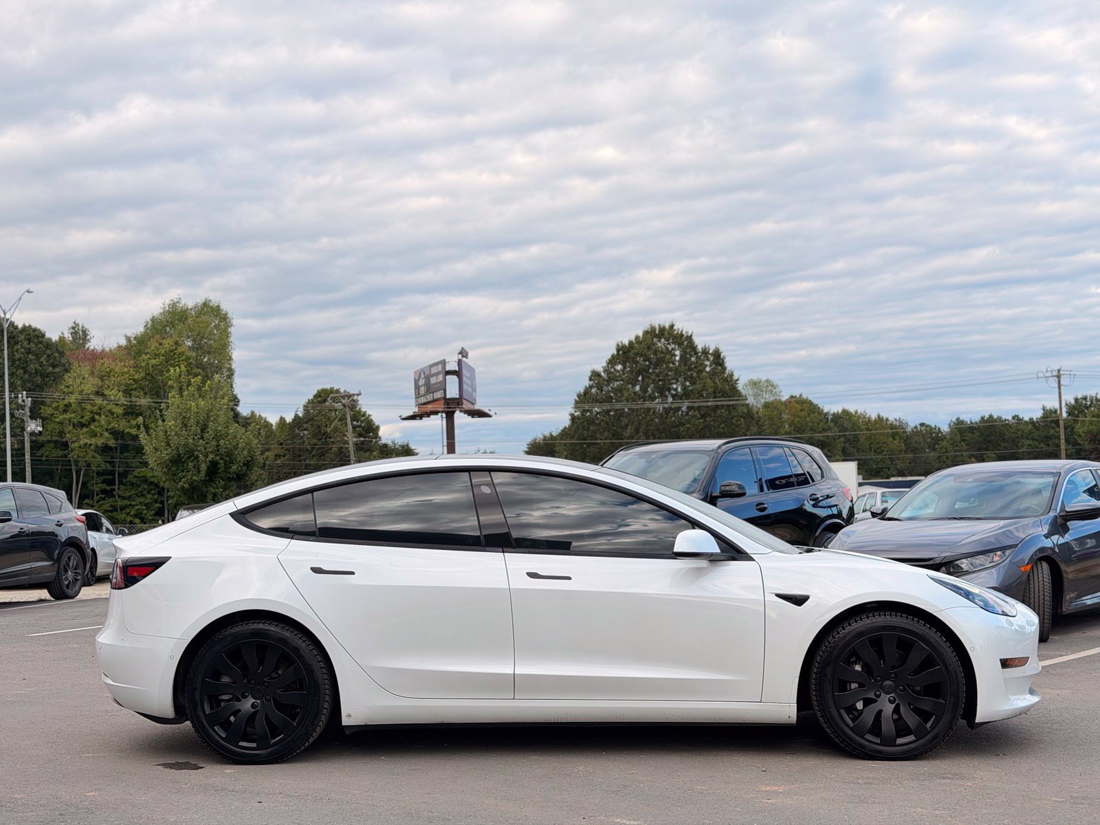 Used 2021 Tesla Model 3 Long Range AWD/4WD image 7