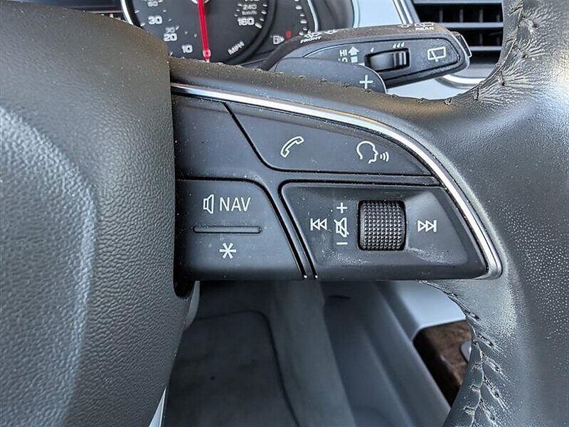 Used 2019 Audi Q7 2.0T Premium w/ Convenience Package AWD/4WD image 21