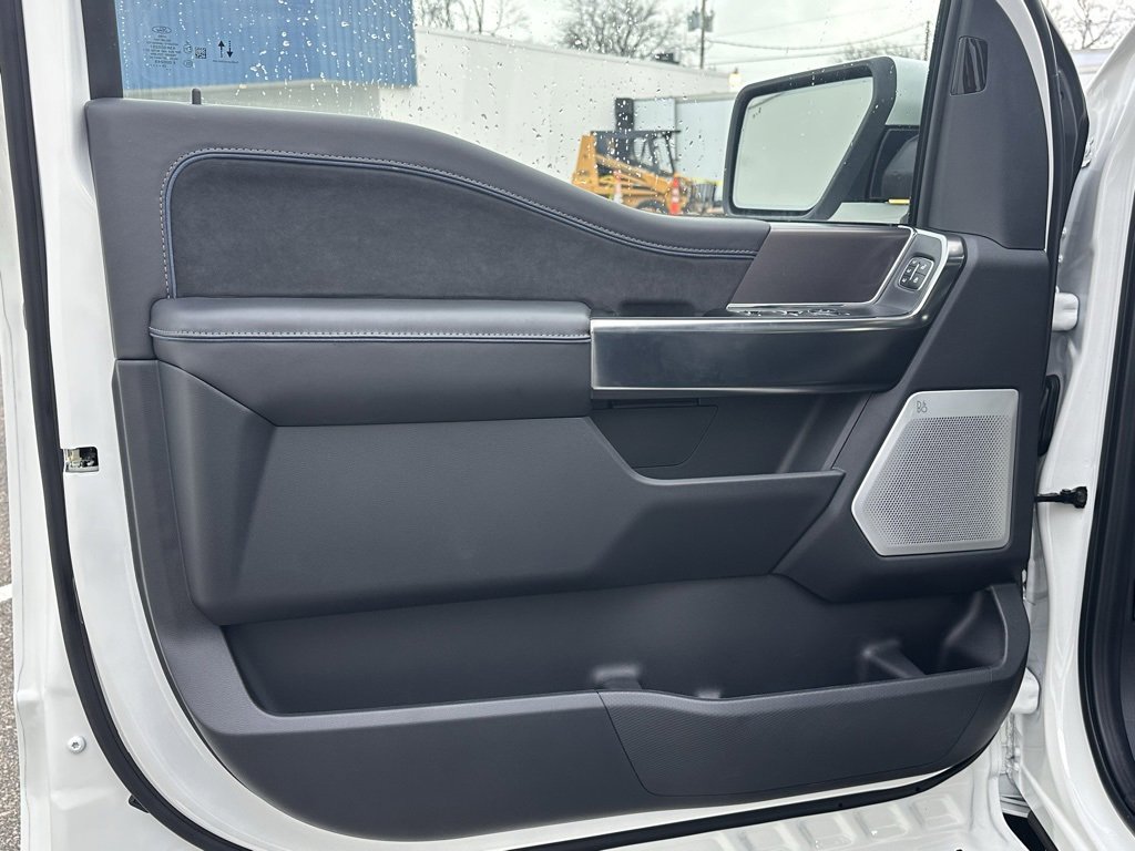 New 2025 Ford F150 Platinum w/ Equipment Group 702A High image 10