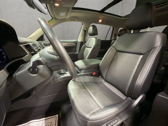 Used 2019 Volkswagen Atlas SEL image 12