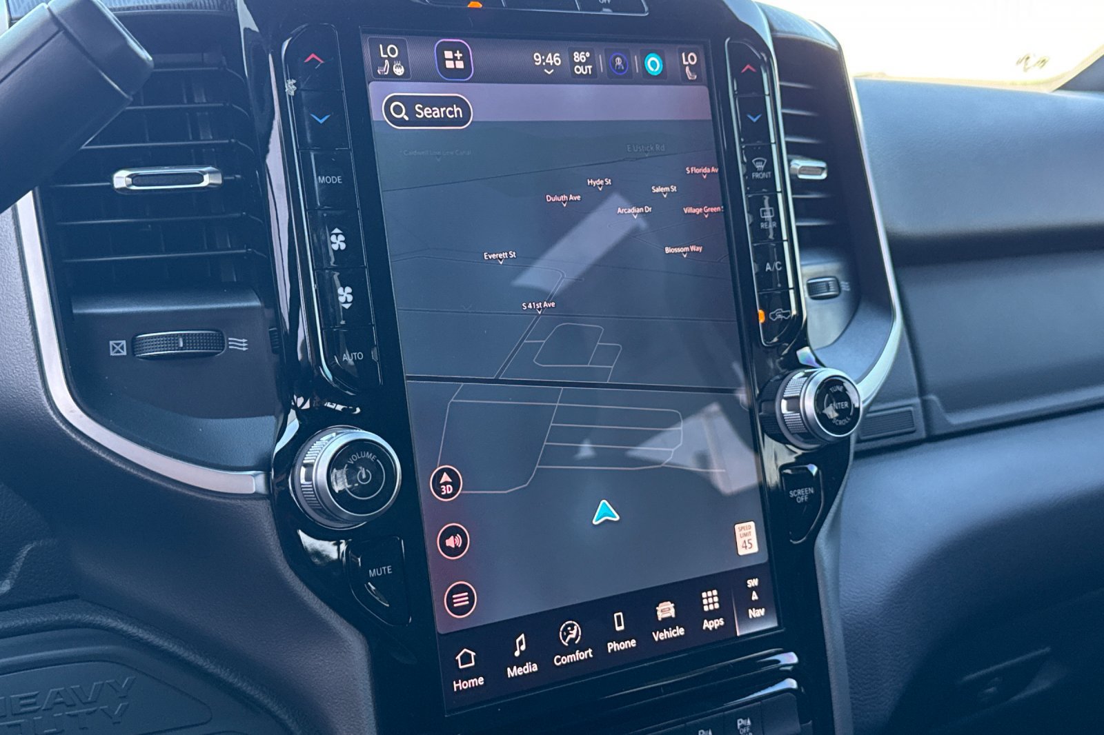 New 2026 RAM 3500 Big Horn AWD/4WD image 19