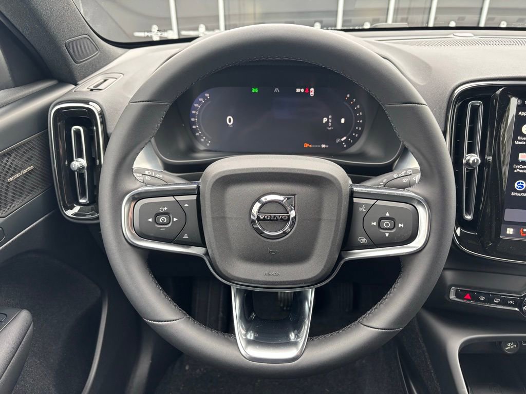 New 2026 Volvo XC40 B5 Ultra w/ Climate Package AWD/4WD image 11