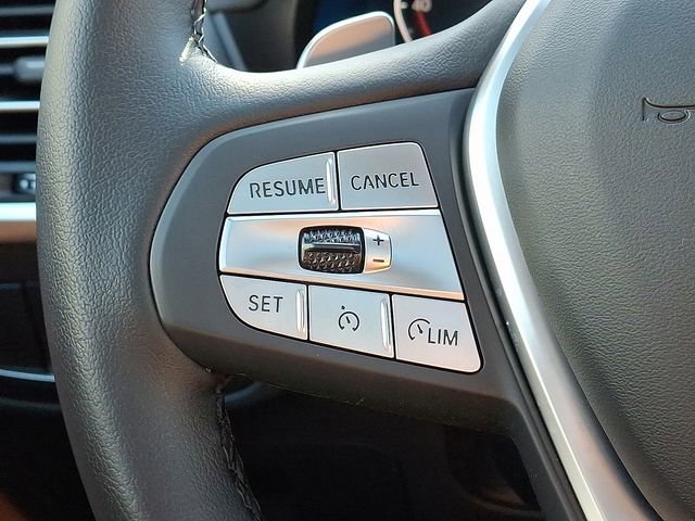 Used 2023 BMW X4 xDrive30i image 23