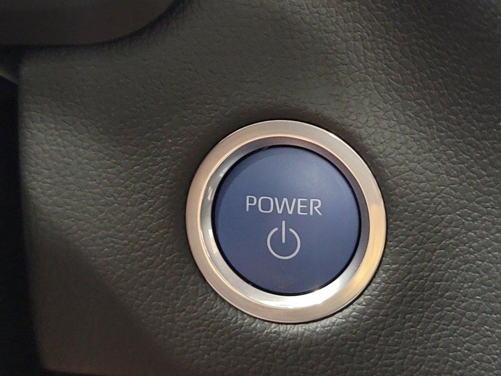 Used 2024 Toyota Sequoia Limited image 32