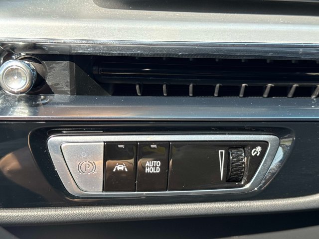 Certified 2024 Cadillac Lyriq Sport AWD/4WD image 28