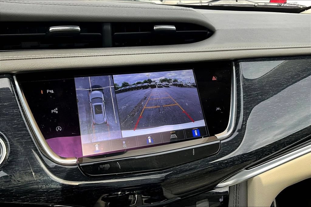 Certified 2024 Cadillac XT6 Premium Luxury w/ Technology Package AWD/4WD image 14