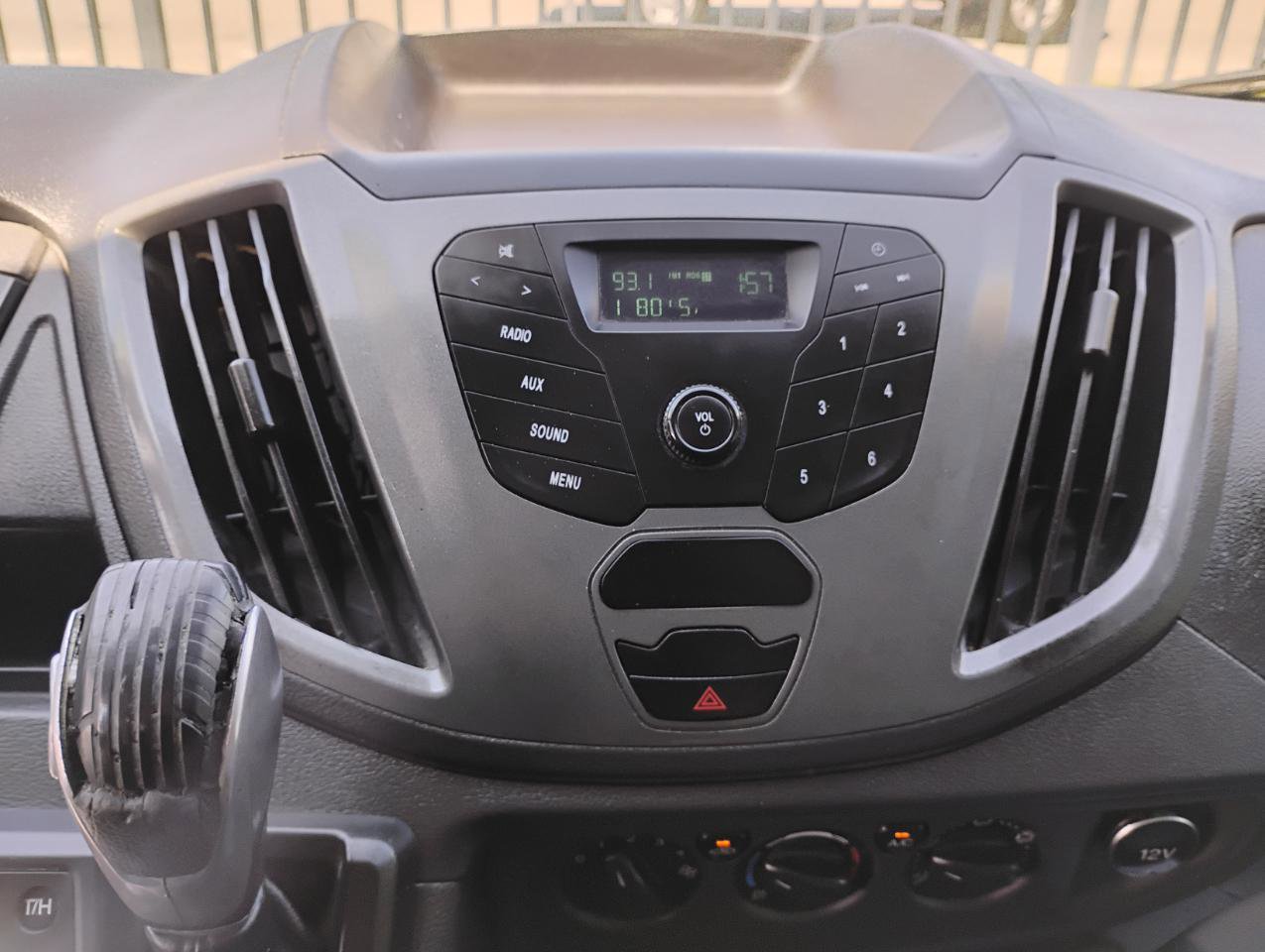 Used 2015 Ford Transit 150 130 Low Roof RWD image 51
