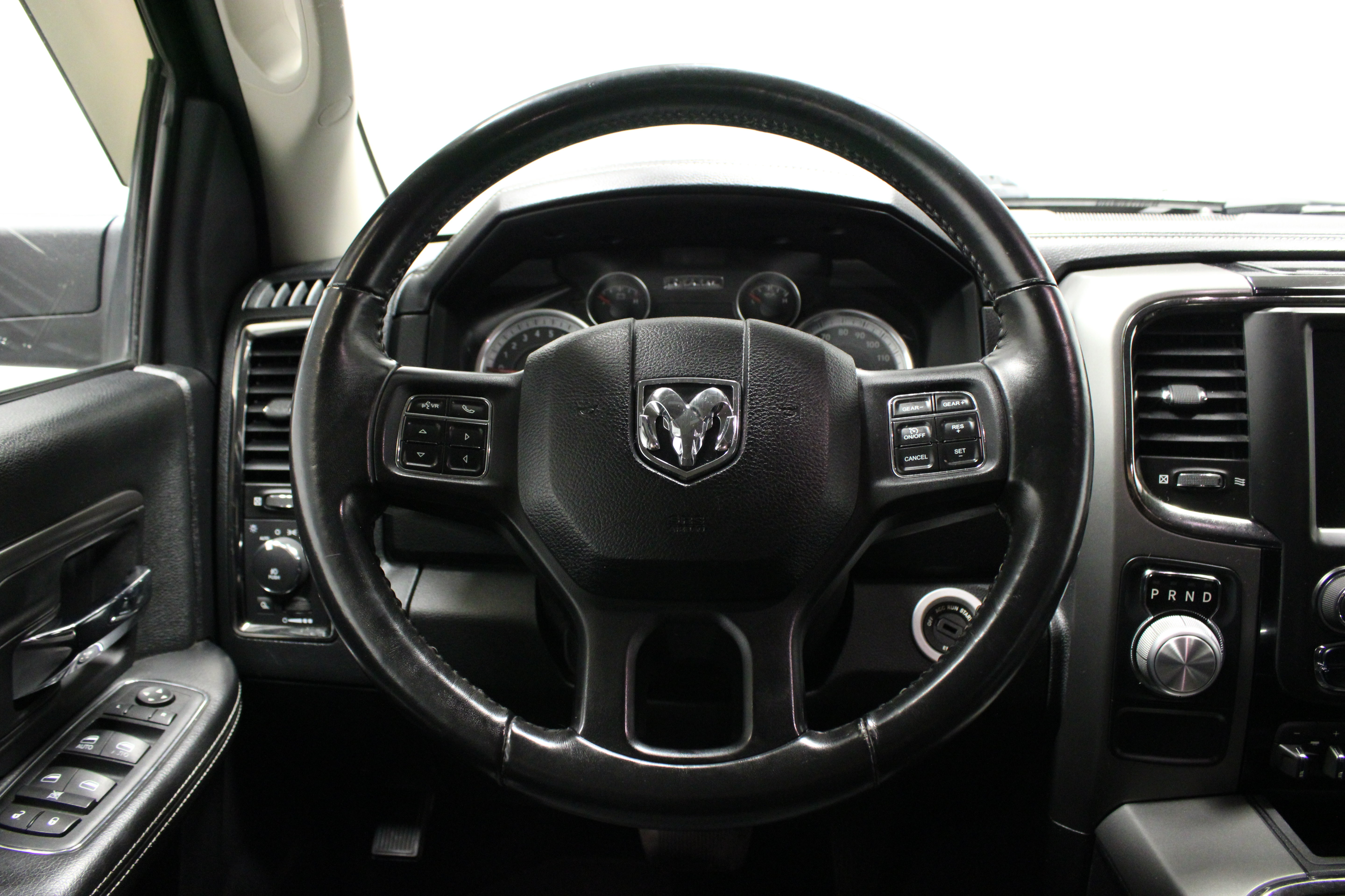 Used 2016 RAM 1500 Sport RWD image 22