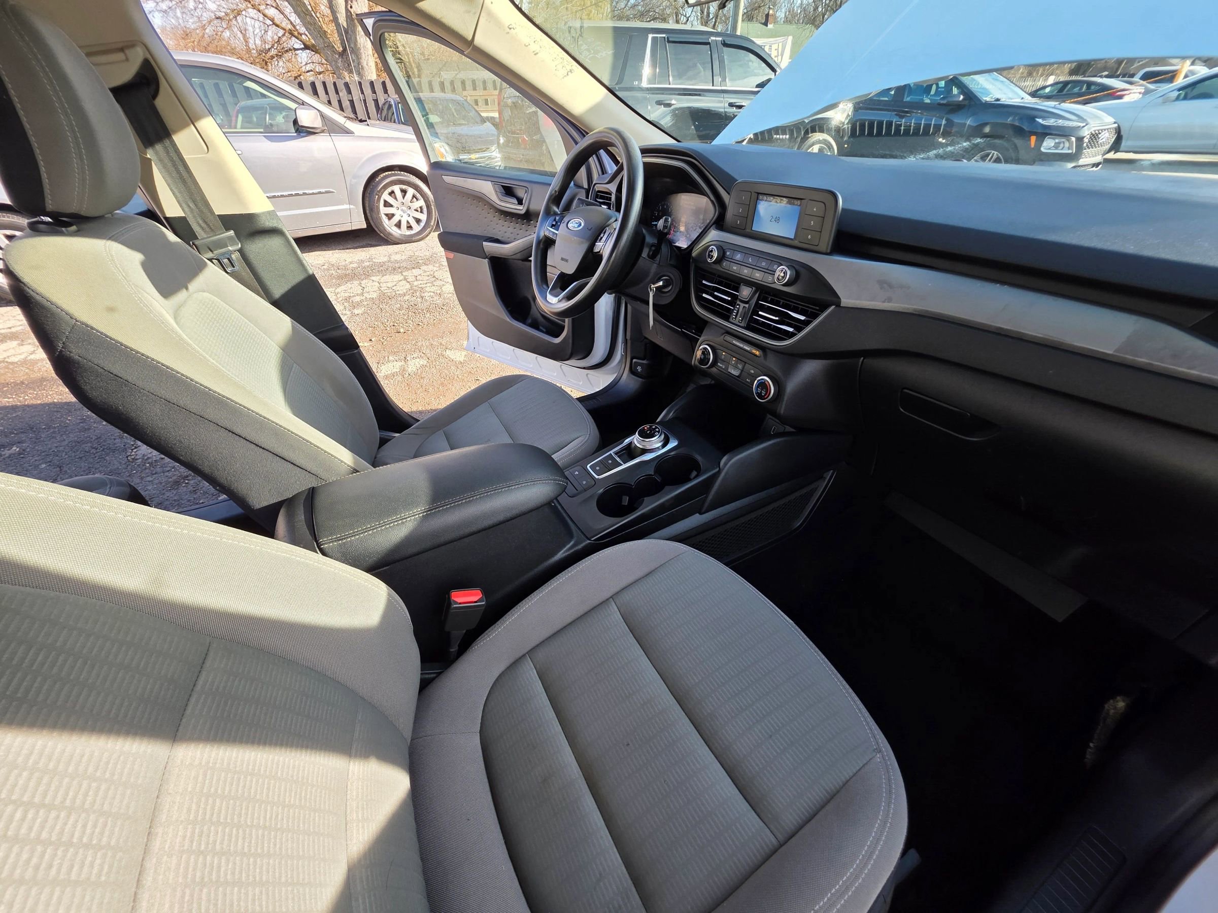 Used 2020 Ford Escape S image 21