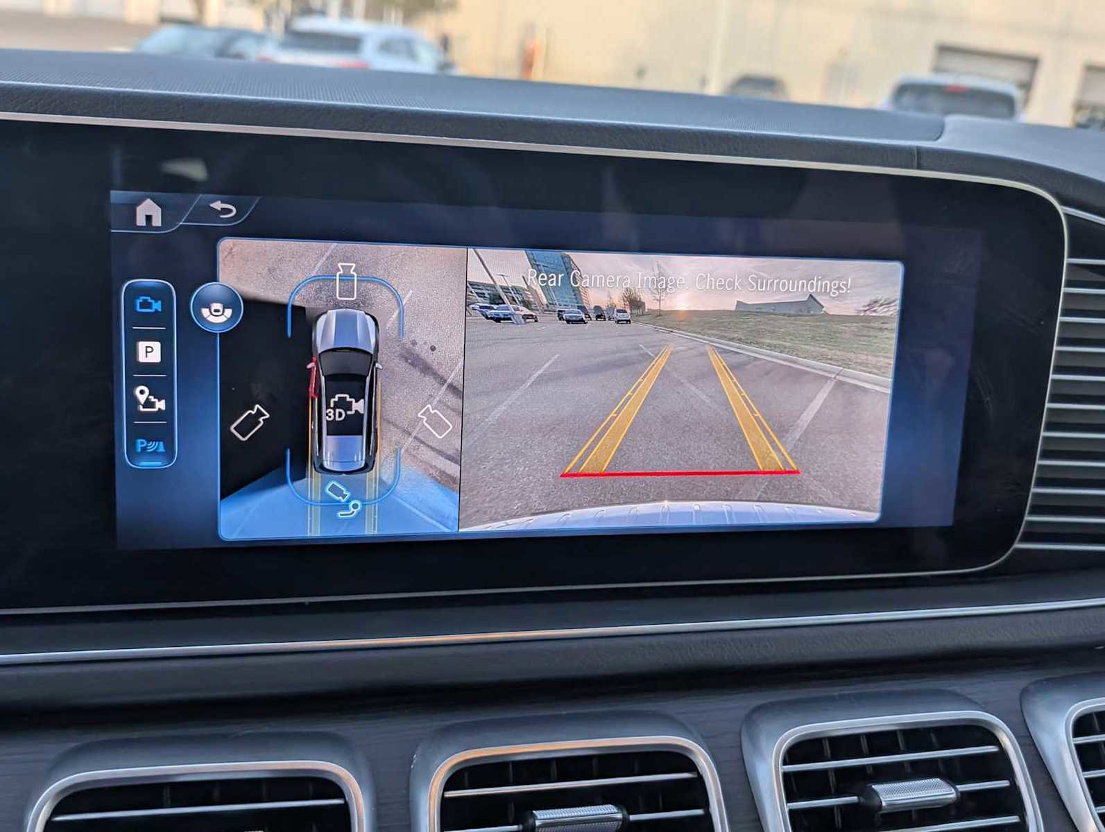 Used 2025 Mercedes-Benz GLS 450 4MATIC image 18