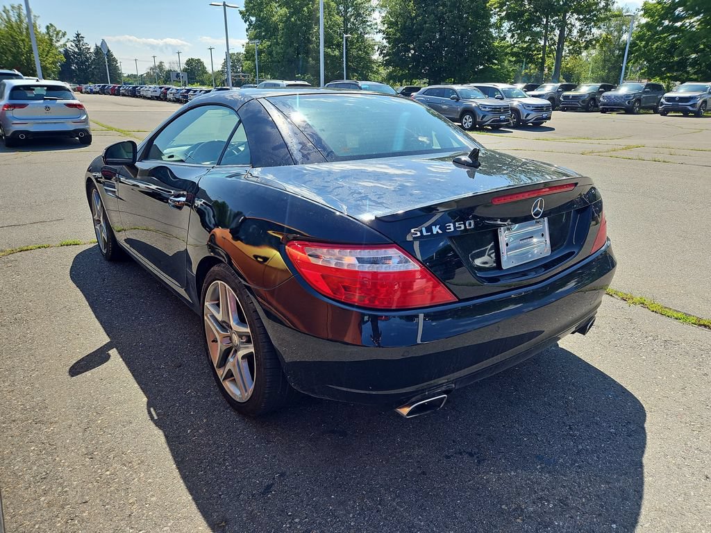 Used 2012 Mercedes-Benz SLK 350 image 2