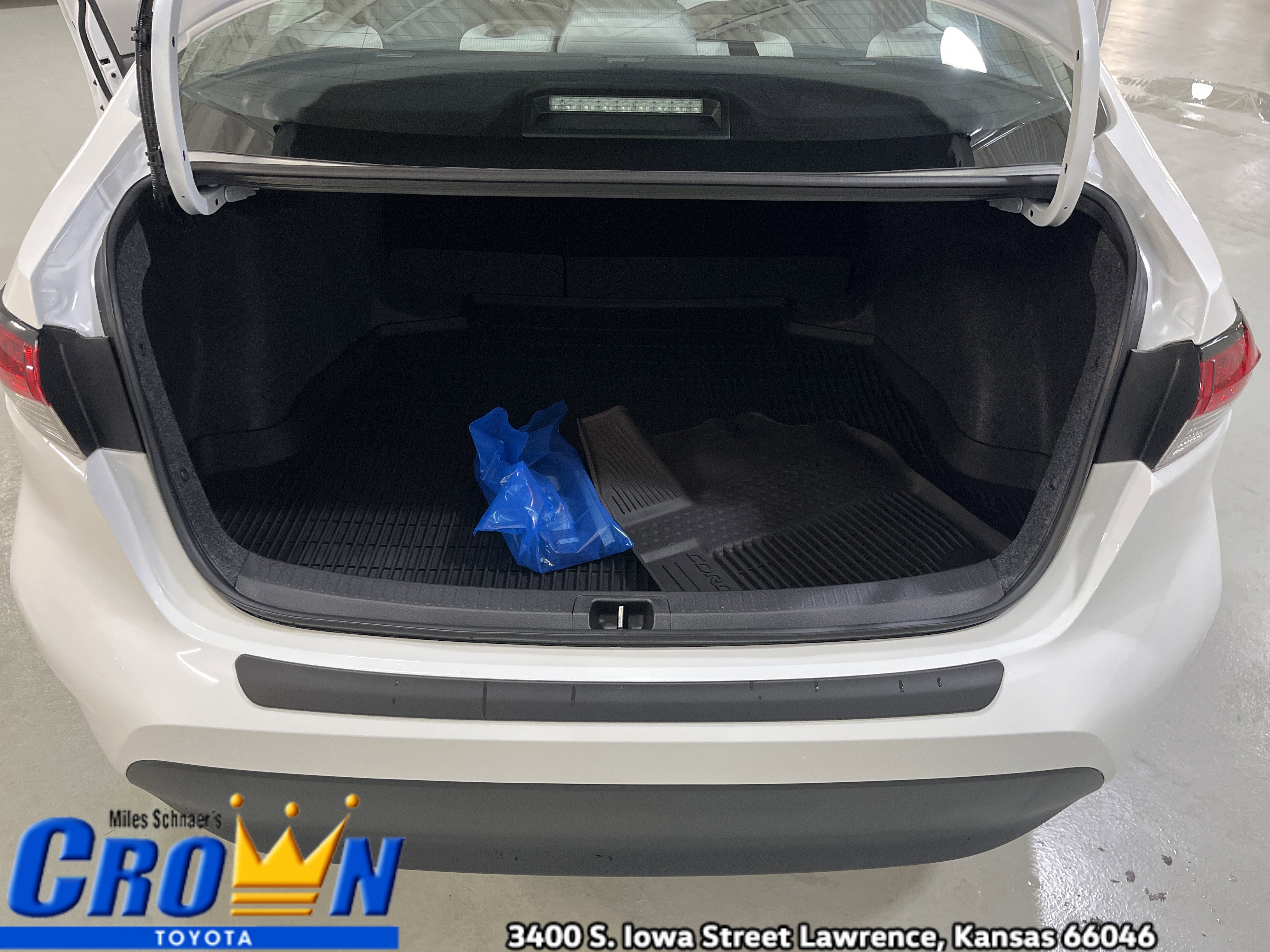 New 2026 Toyota Corolla LE image 12