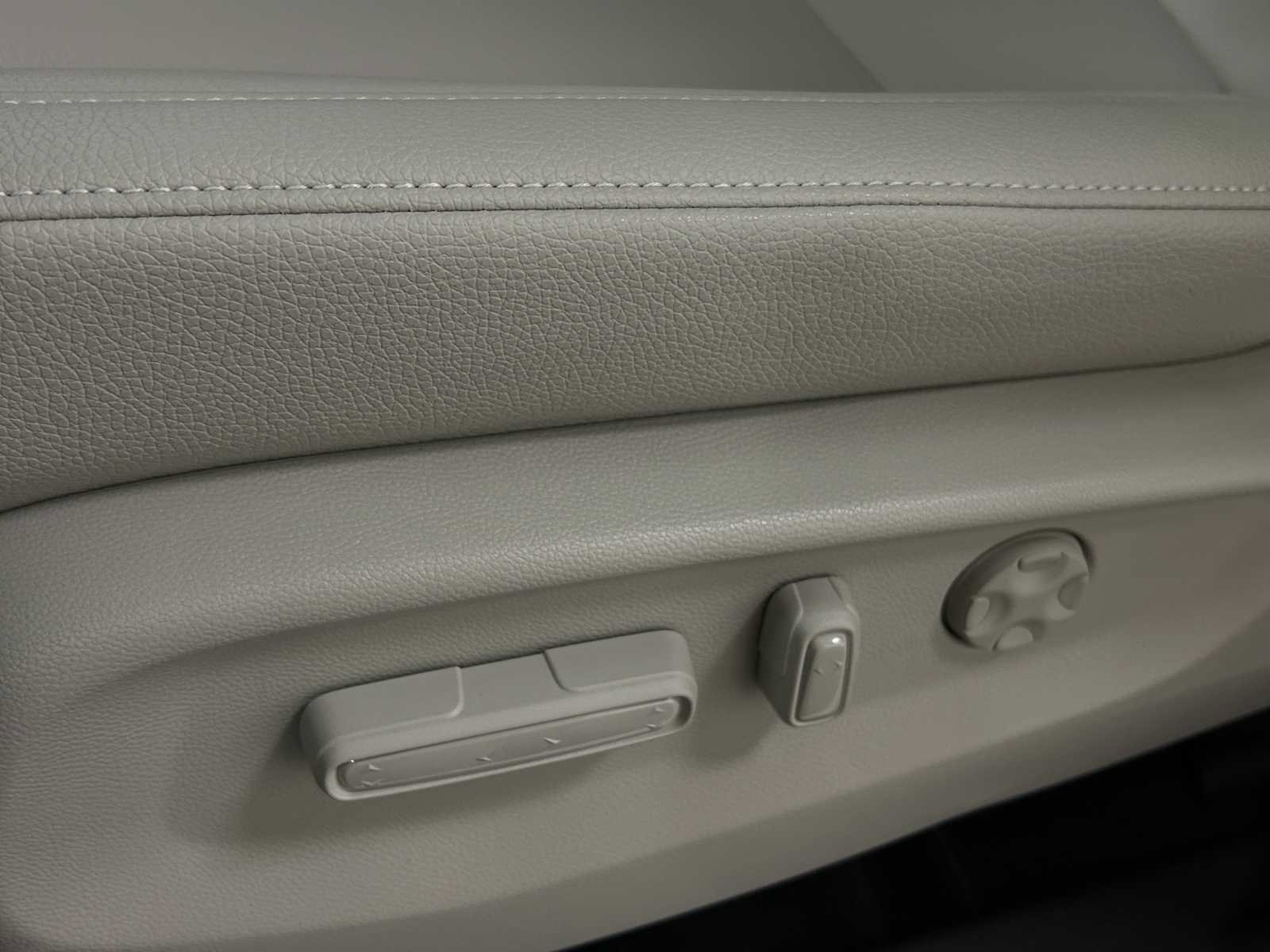 New 2026 Honda Odyssey EX-L image 15