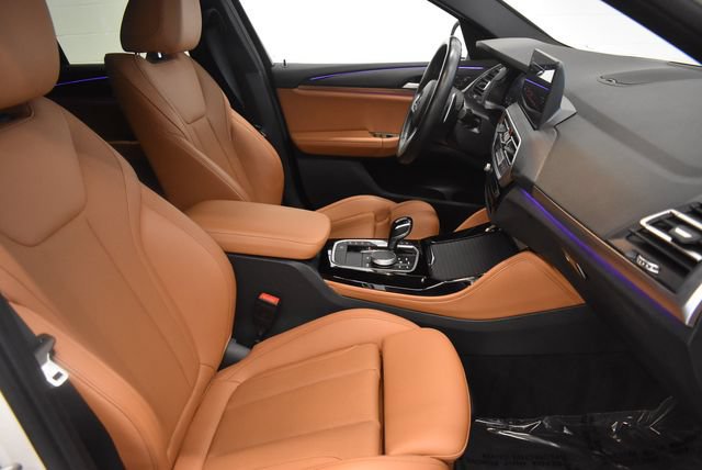 Used 2023 BMW X4 xDrive30i w/ M Sport Package AWD/4WD image 19