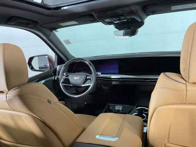 Certified 2026 Cadillac Escalade Luxury AWD/4WD image 13