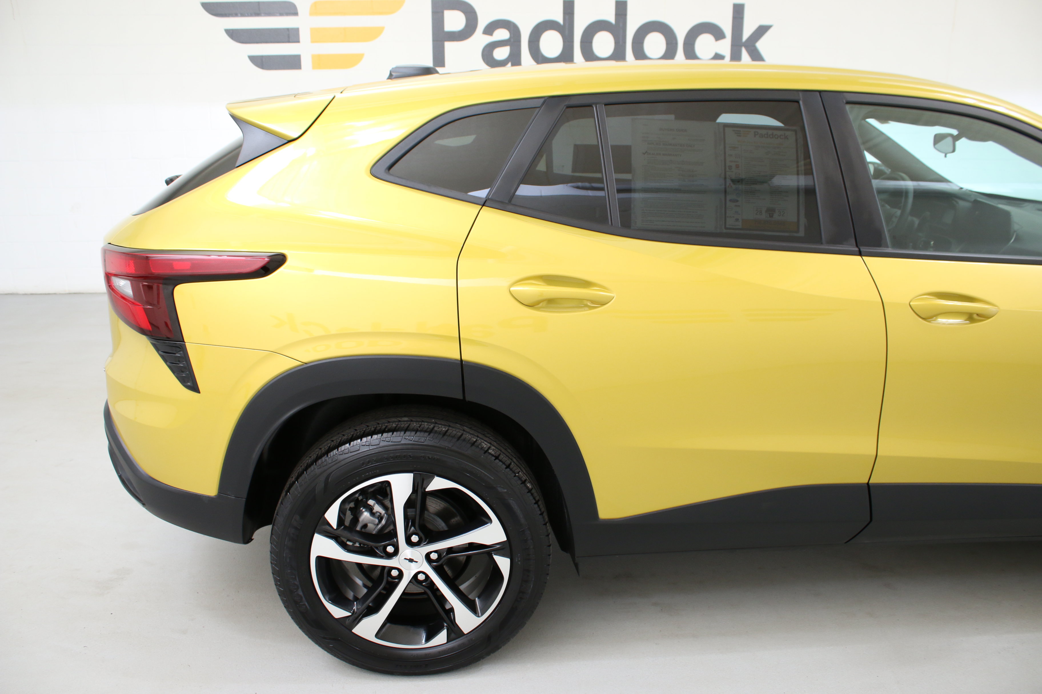 Certified 2024 Chevrolet Trax RS w/ Sunroof Package FWD image 10