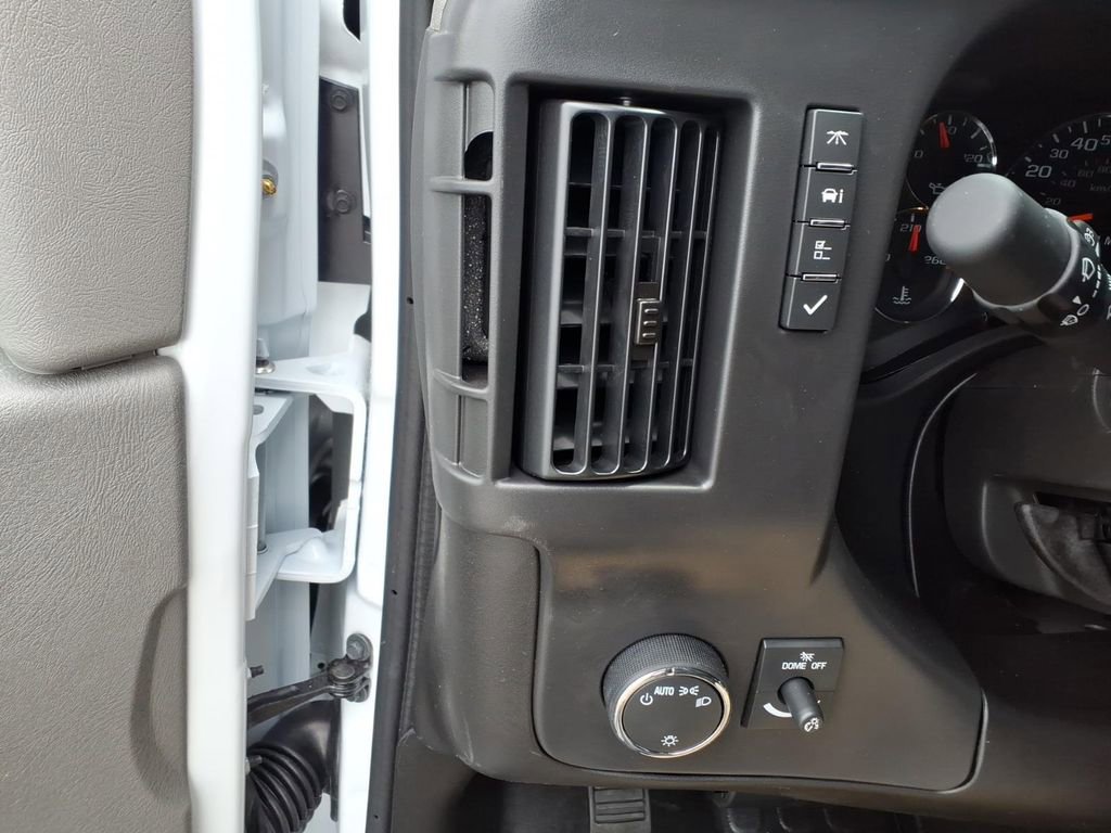 New 2026 Chevrolet Express 2500 w/ Driver Convenience Package RWD image 18