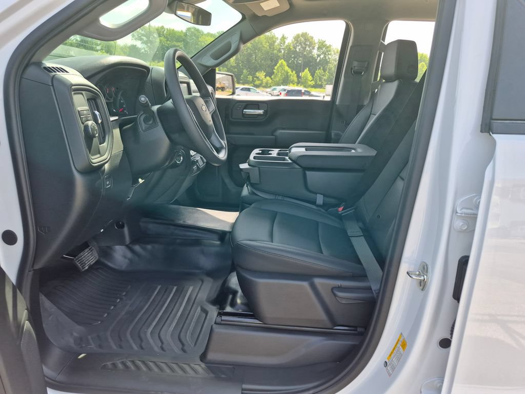 New 2026 Chevrolet Silverado 1500 W/T w/ Trailering Package RWD image 9