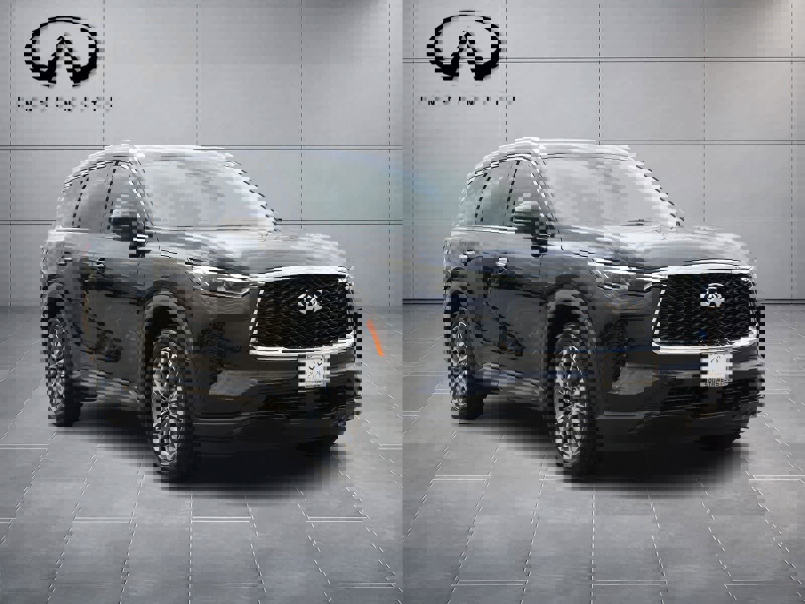 Certified 2023 INFINITI QX60 Luxe w/ Cargo Package image 3