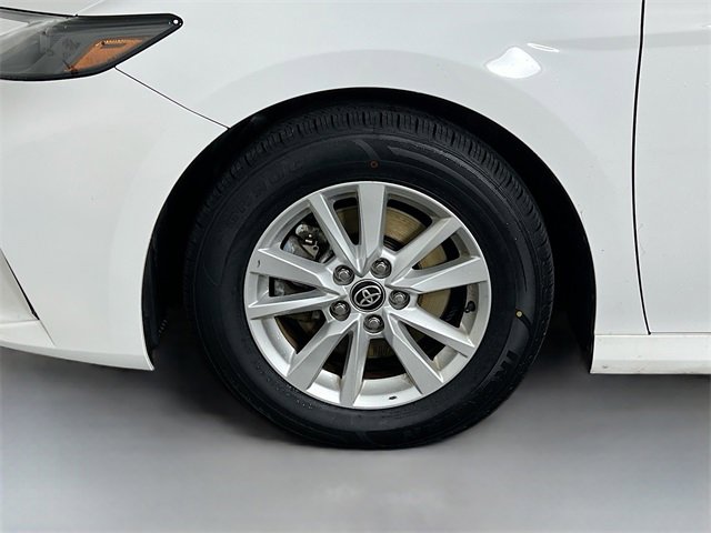 Used 2025 Toyota Camry LE image 25