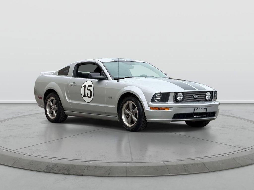 Used 2006 Ford Mustang GT Premium RWD image 1