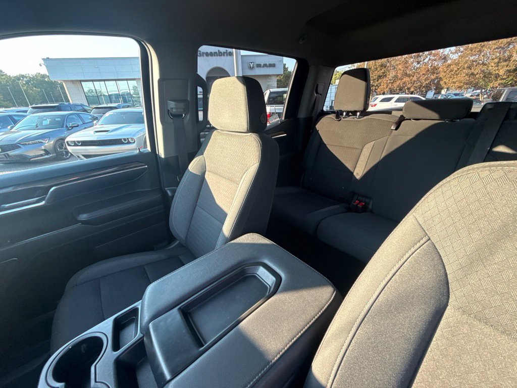 Used 2023 Chevrolet Silverado 1500 LT w/ Protection Package AWD/4WD image 19