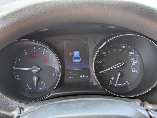 Used 2019 Toyota C-HR LE image 30