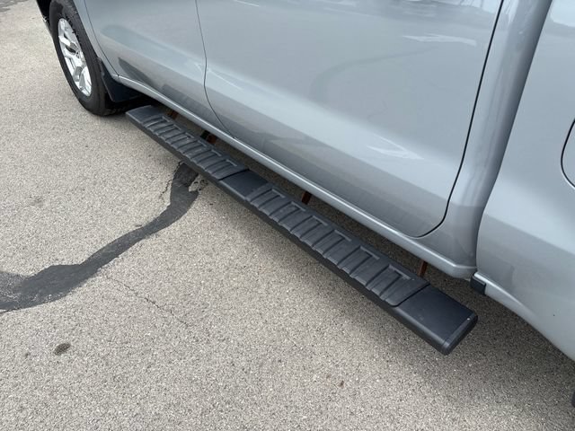 Certified 2024 Chevrolet Silverado 1500 LT AWD/4WD image 10