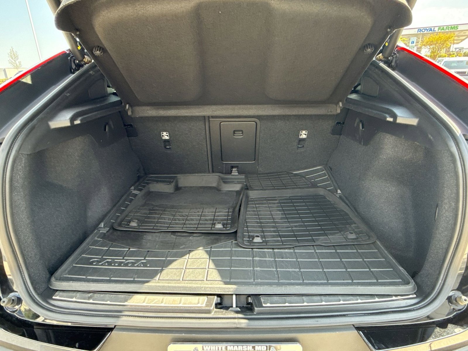 Certified 2023 Volvo C40 P8 Recharge Ultimate w/ Protection Package Premier AWD/4WD image 26