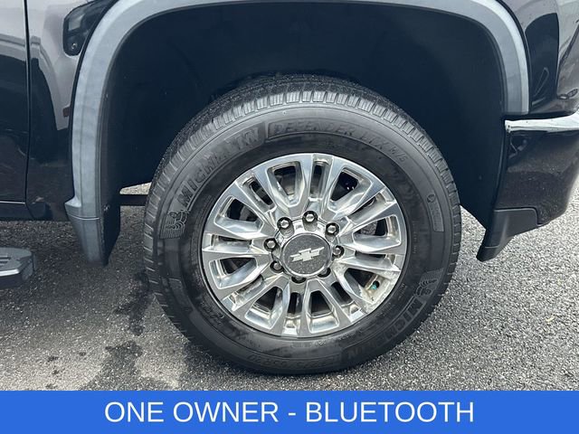 Used 2020 Chevrolet Silverado 2500 High Country w/ Z71 Off-Road Package image 3
