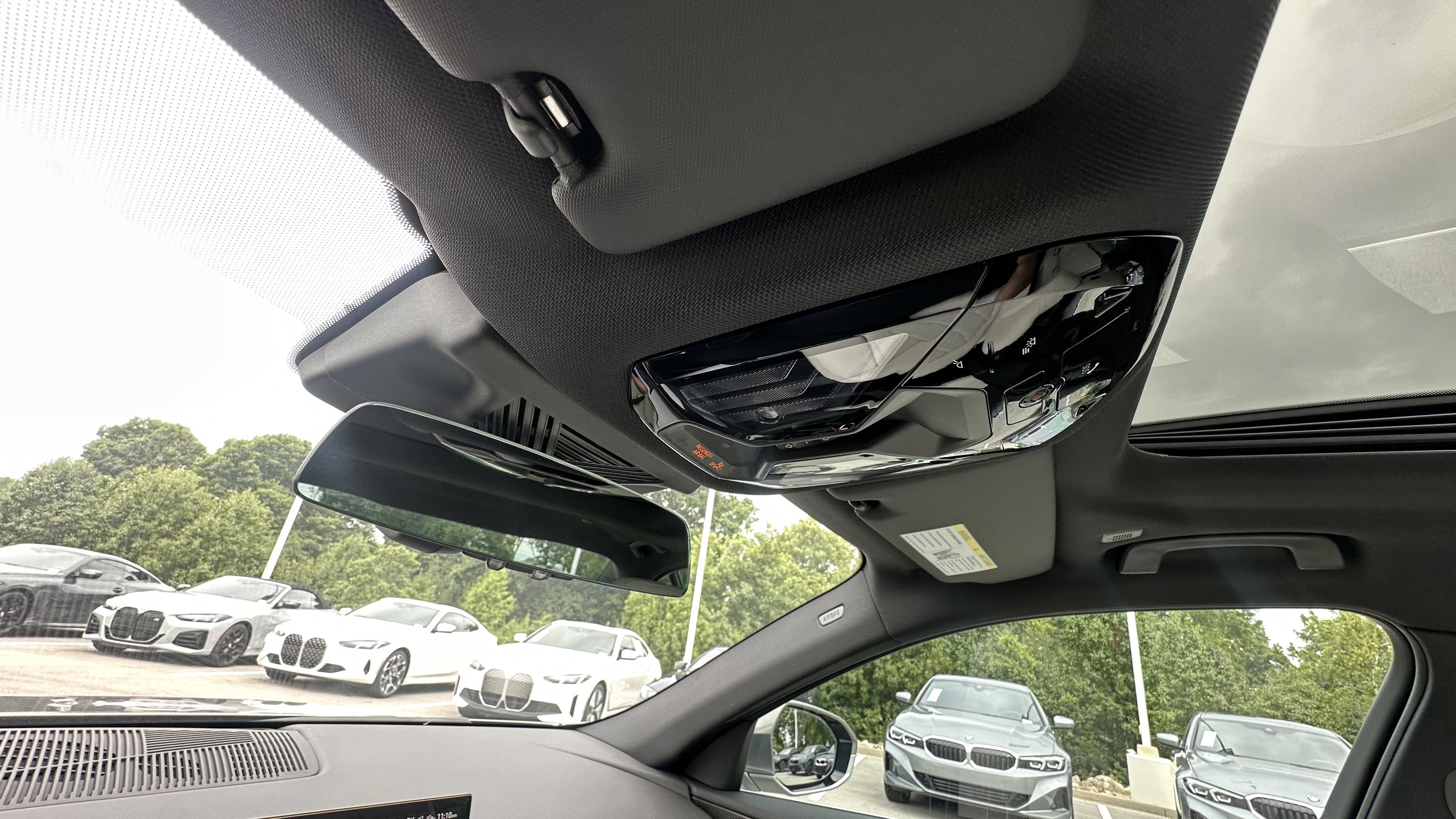 Used 2026 BMW i5 eDrive40 image 24