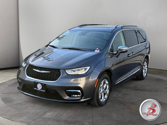 Used 2021 Chrysler Pacifica Limited w/ Premium & Safety Sphere Group AWD/4WD image 3