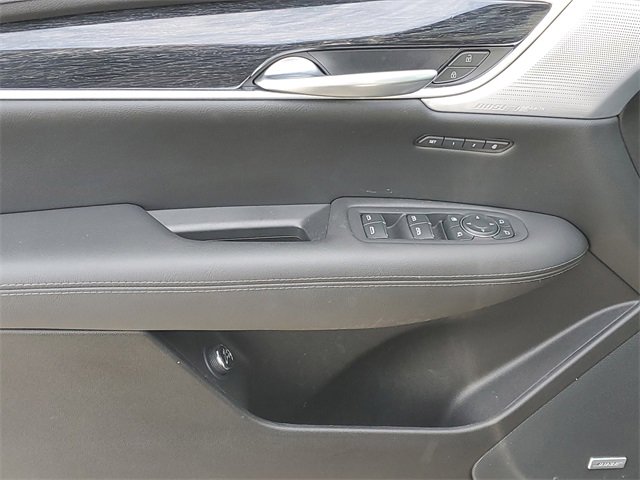Certified 2023 Cadillac XT5 Premium Luxury w/ LPO, Floor Liner Package image 10
