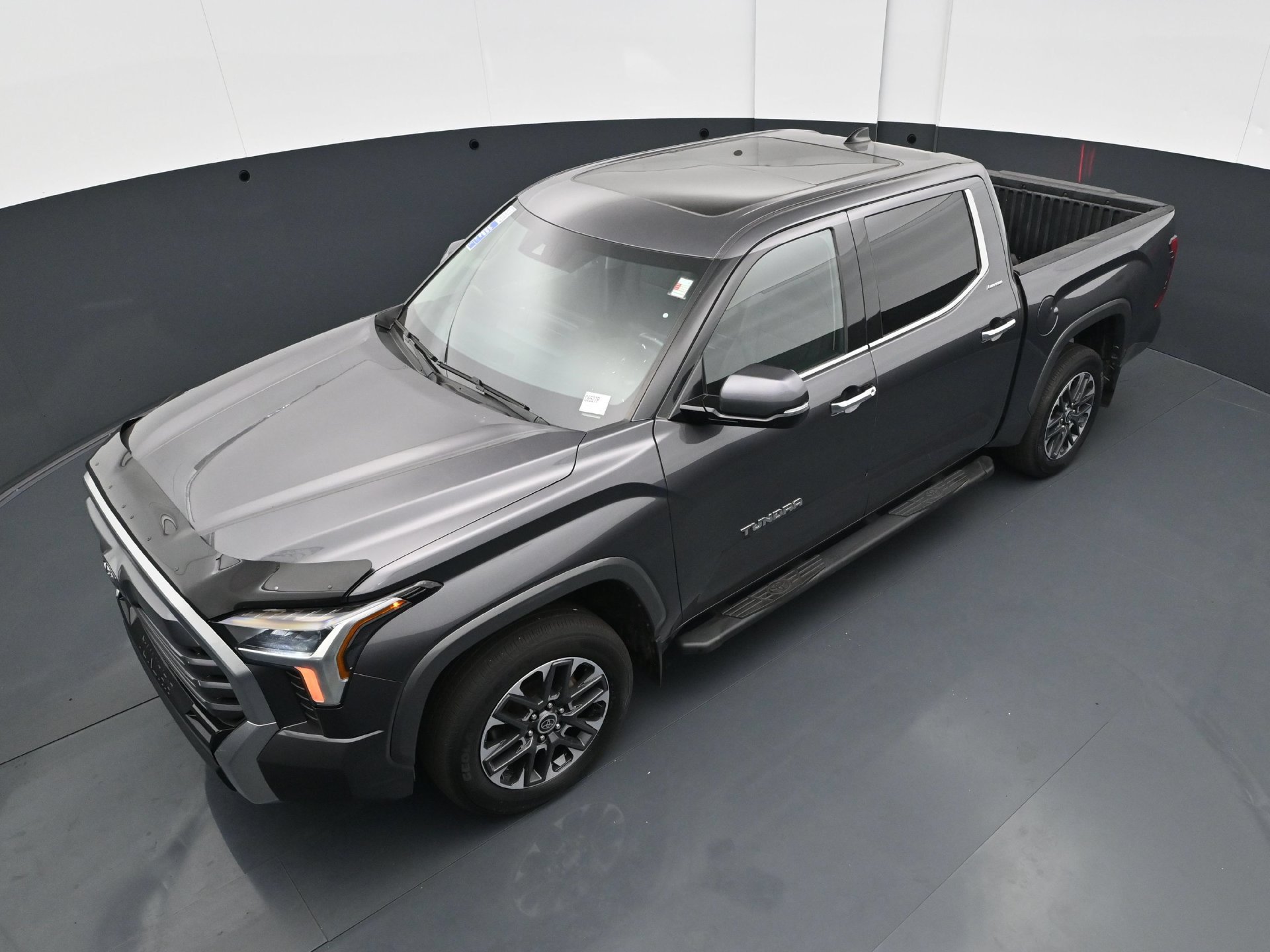 Used 2022 Toyota Tundra Limited AWD/4WD image 36