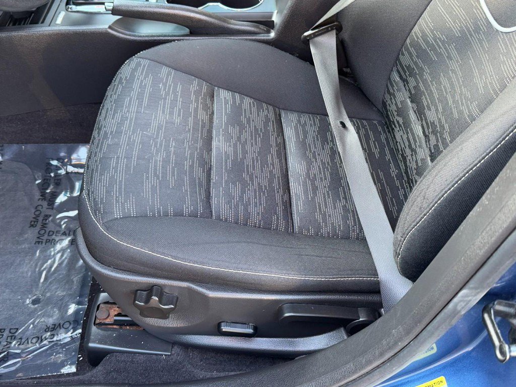 Used 2010 Ford Fusion SE image 25