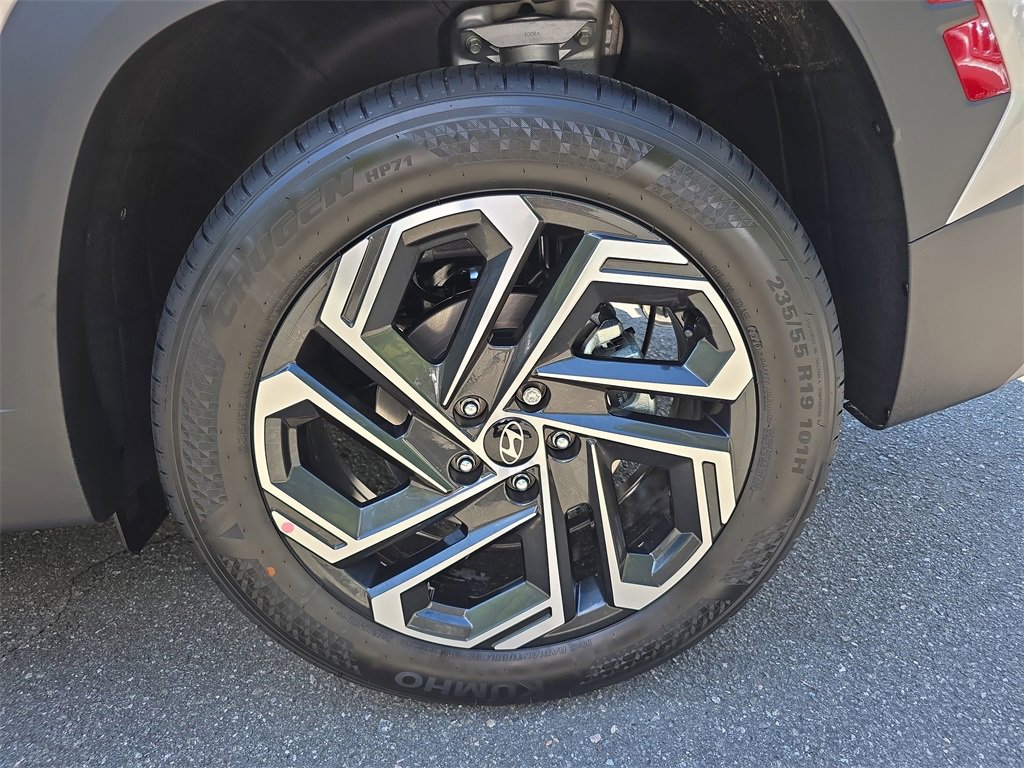 New 2025 Hyundai Tucson Limited image 22