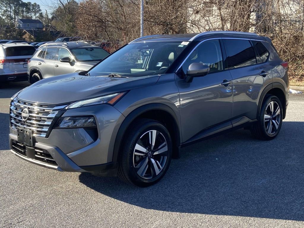 Used 2024 Nissan Rogue SL image 7