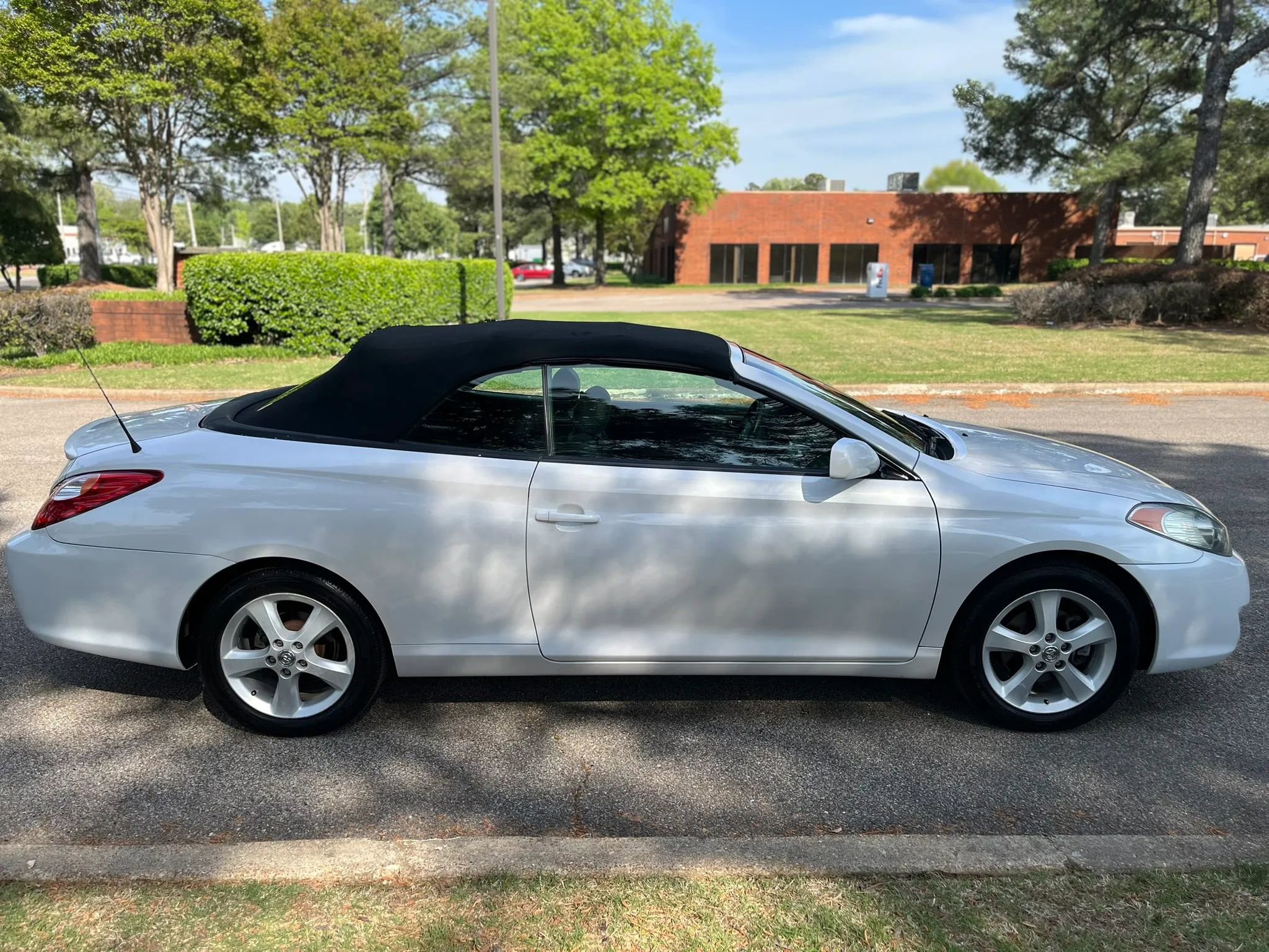 Used 2006 Toyota Solara SE image 11