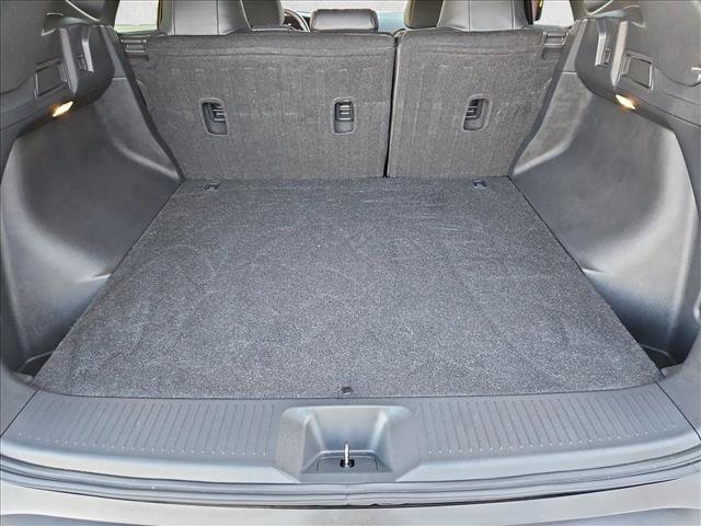 Used 2025 Nissan Murano SV AWD/4WD image 6