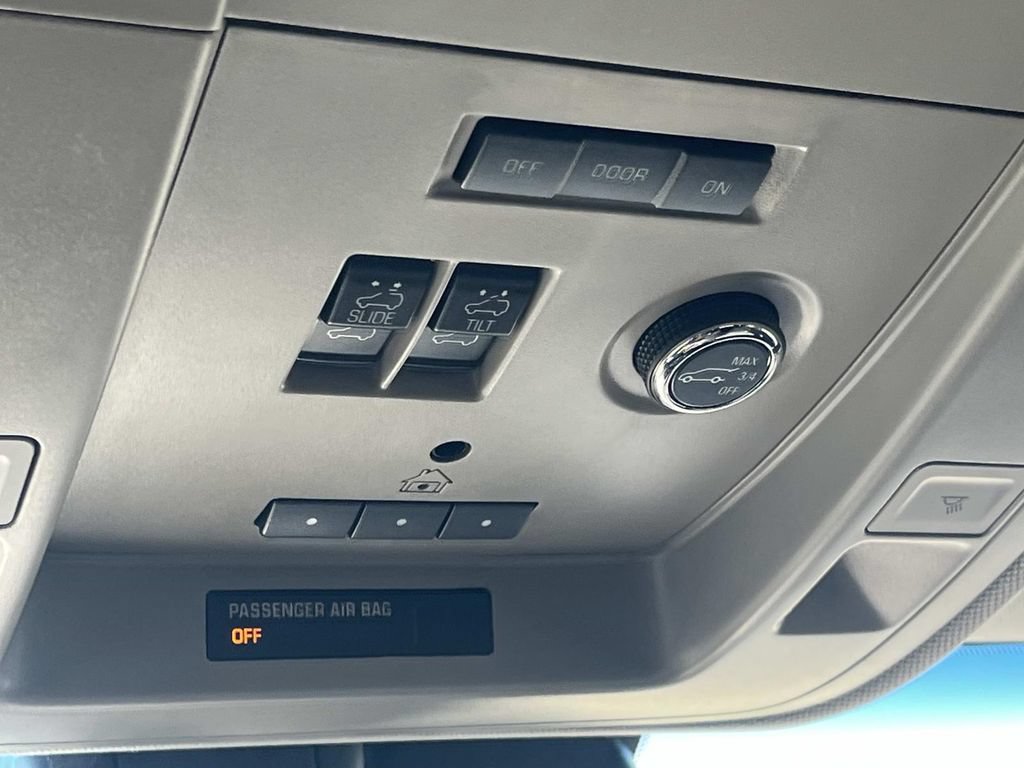 Used 2016 Chevrolet Tahoe LT AWD/4WD image 42