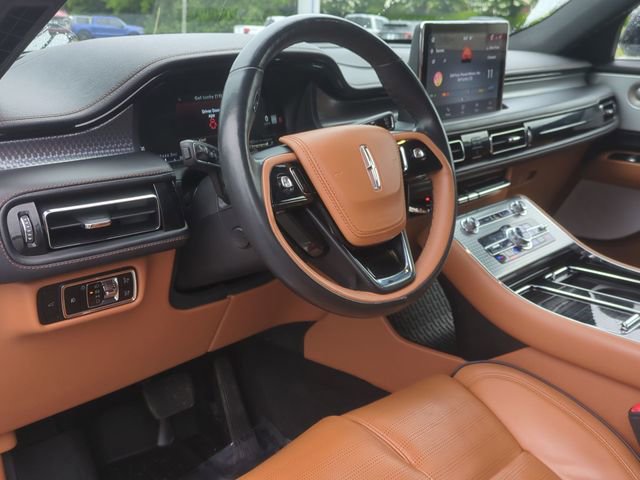 Used 2023 Lincoln Aviator Black Label w/ Class IV Trailer Tow Package AWD/4WD image 20
