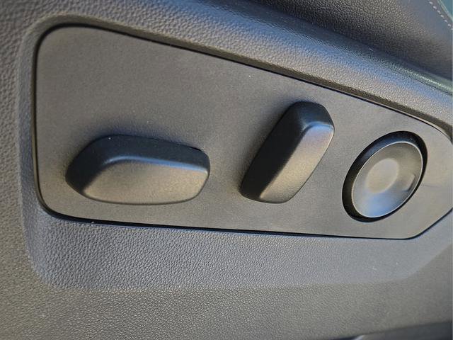 Used 2024 Chevrolet Silverado 1500 LT Trail Boss w/ Convenience Package II AWD/4WD image 23