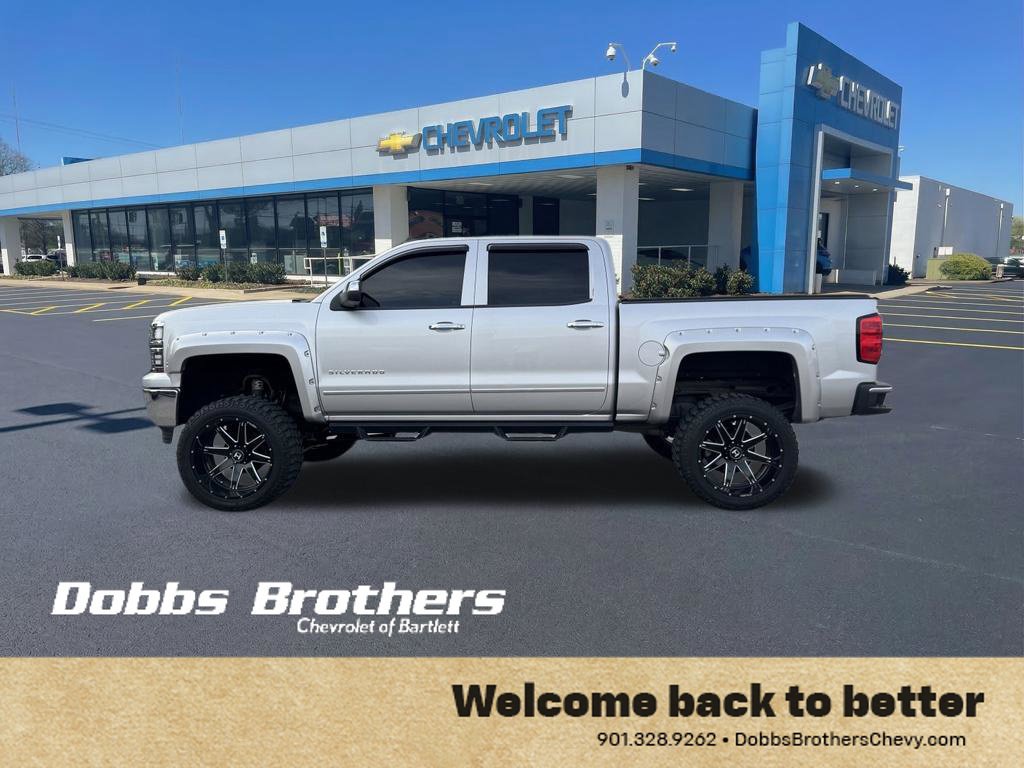 Used 2014 Chevrolet Silverado 1500 LTZ Z71 w/ LTZ Plus Package AWD/4WD image 4