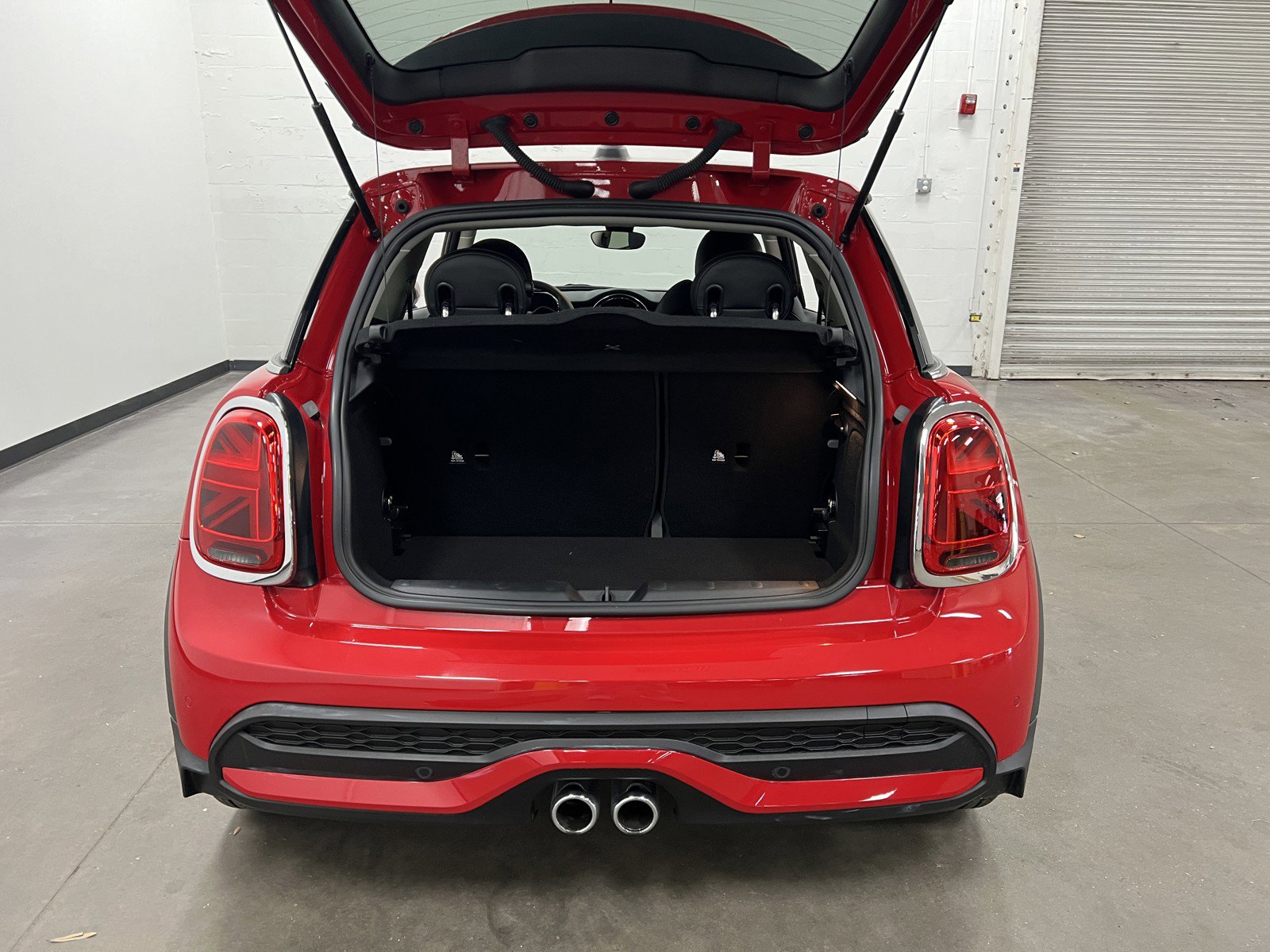 Used 2024 MINI Cooper S image 13