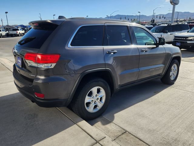 Used 2017 Jeep Grand Cherokee Laredo w/ Quick Order Package 2BE RWD image 5