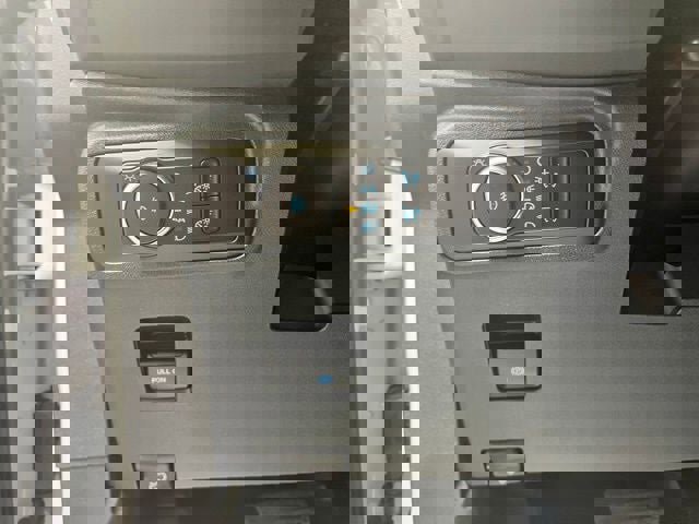 New 2025 Ford Bronco Badlands image 7