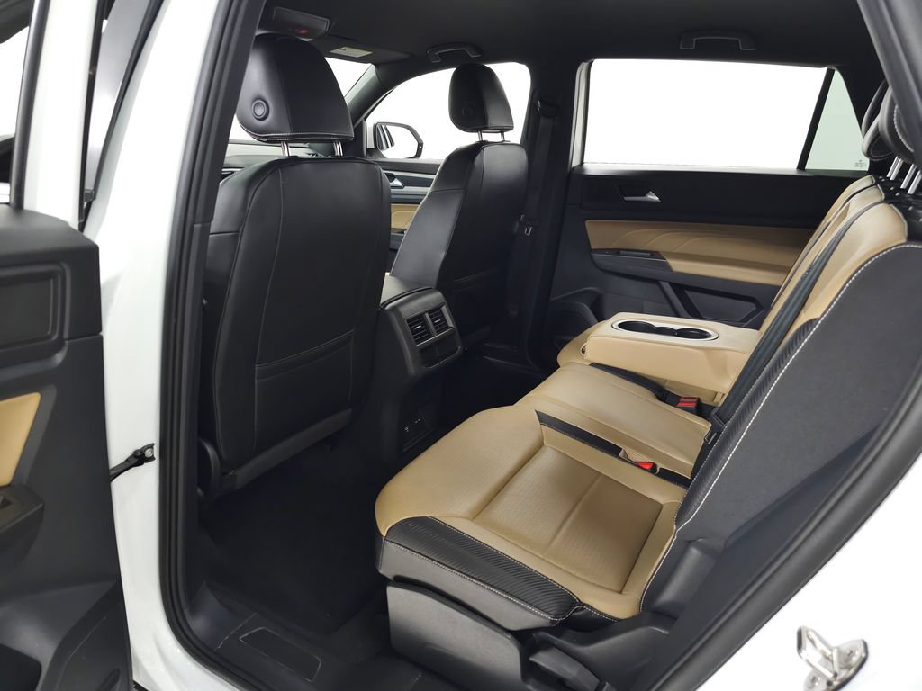 Used 2023 Volkswagen Atlas Cross Sport SE AWD/4WD image 26