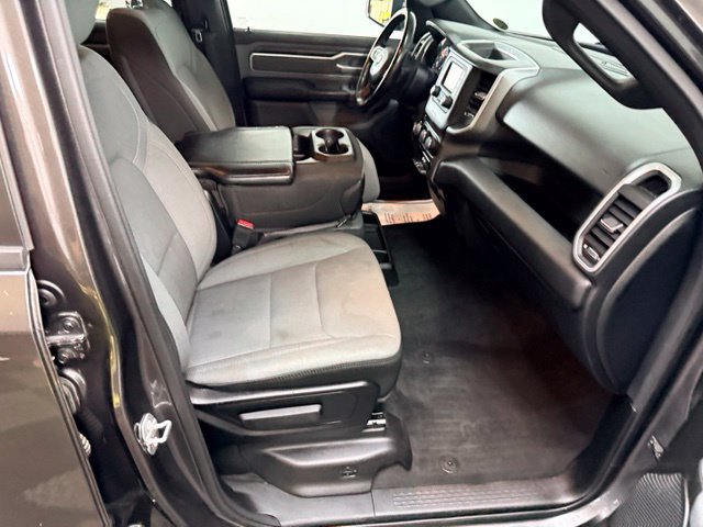 Used 2022 RAM 1500 Big Horn AWD/4WD image 35
