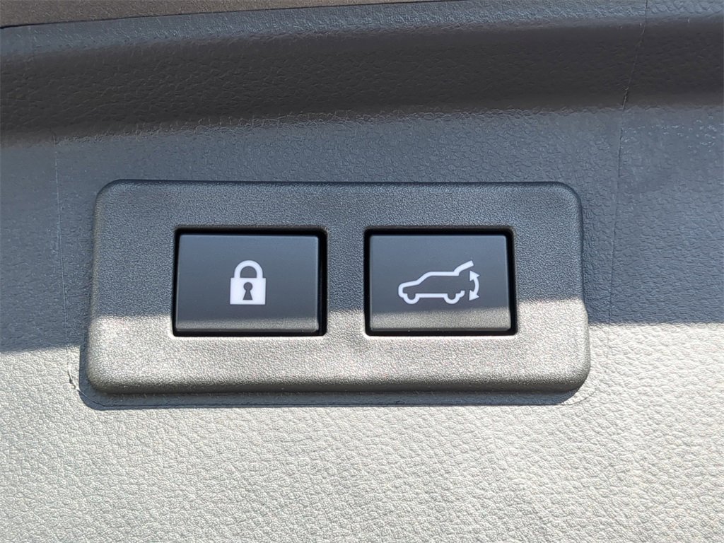 Used 2025 Subaru Outback Onyx Edition XT image 10